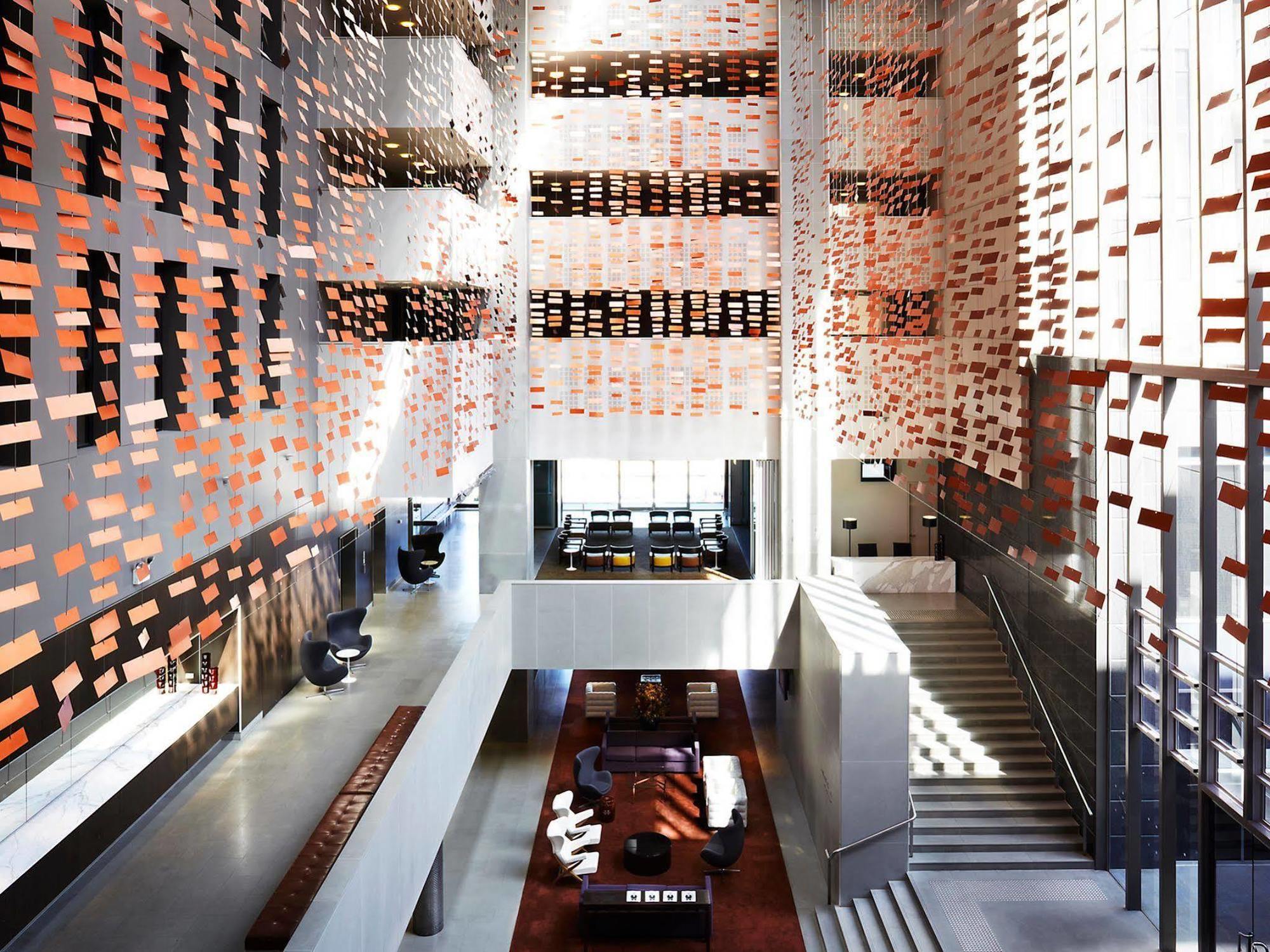 Hotel Realm Canberra Esterno foto